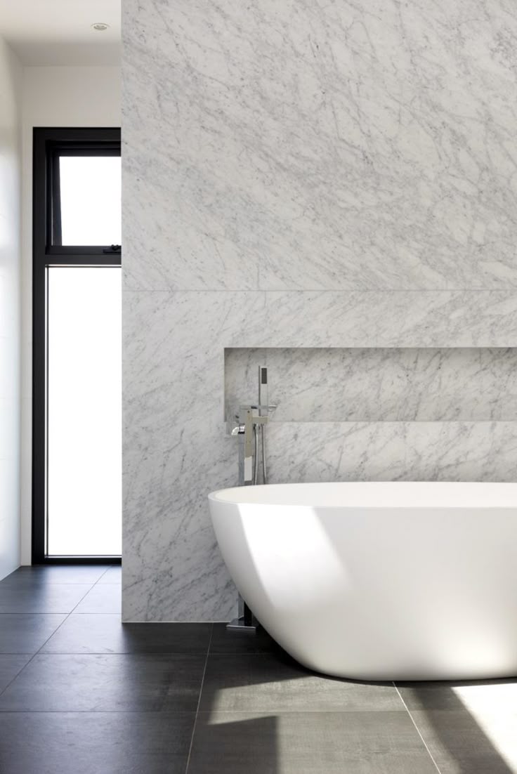 Мрамор Бьянко Каррара С в интерьере