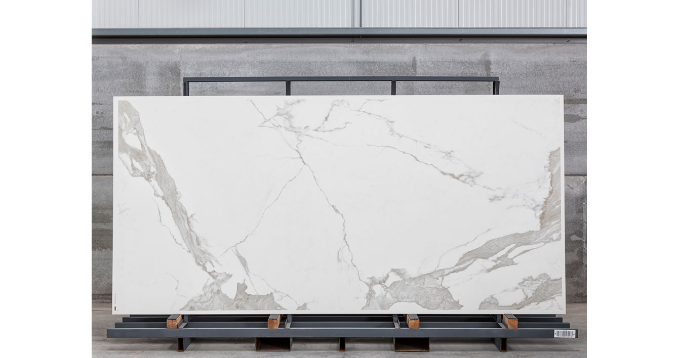 Керамика Статуарио F / Statuario F (ceramics) — слэб 12 мм, полированный · 3200 × 1600 мм · партия Д · № 012