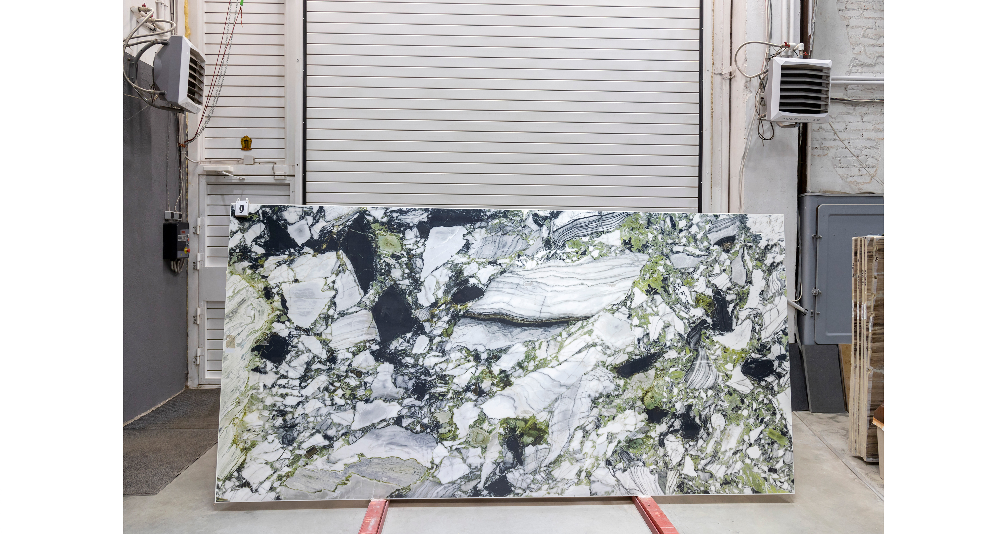 Керамика Вайт Бьюти / White Beauty (ceramics) — слэб 20 мм, полированный · 3200 × 1600 мм · партия Б · № 009