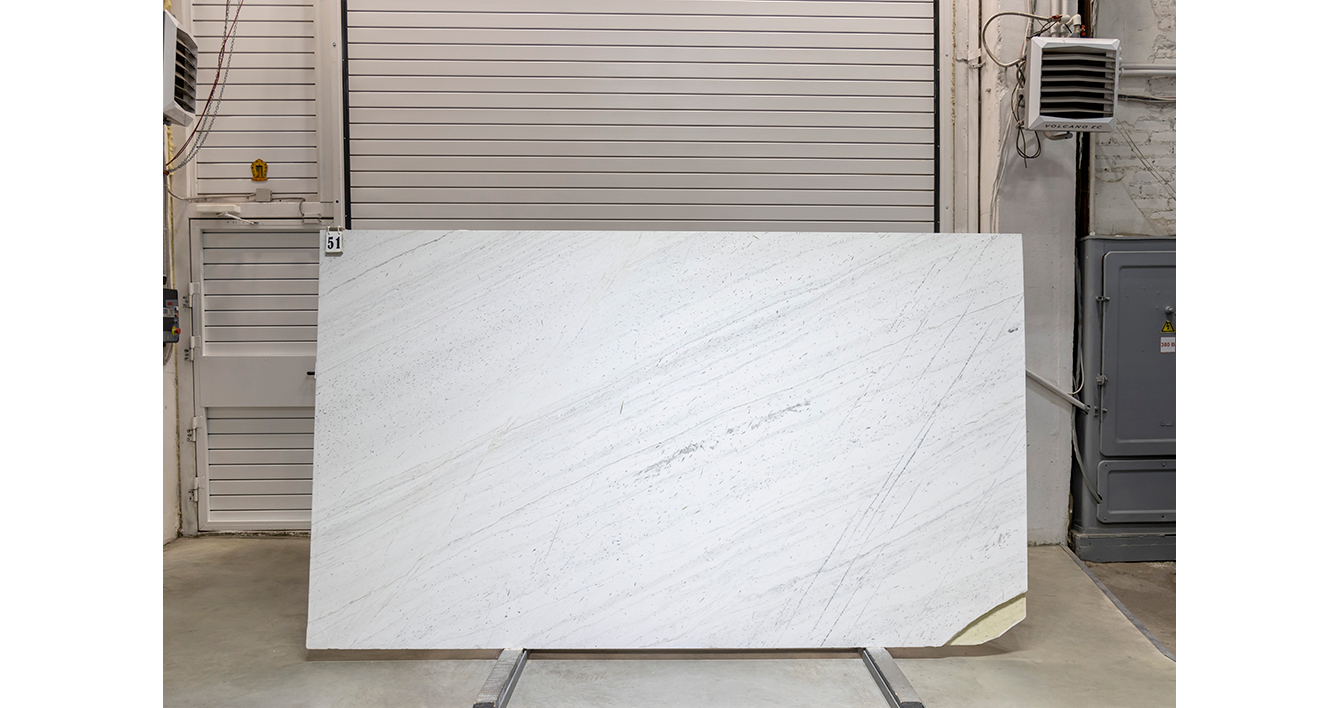 Мрамор Полар Вайт / Polar White — слэб 20 мм, полированный · 2900 × 1410 мм · партия Г · № 051