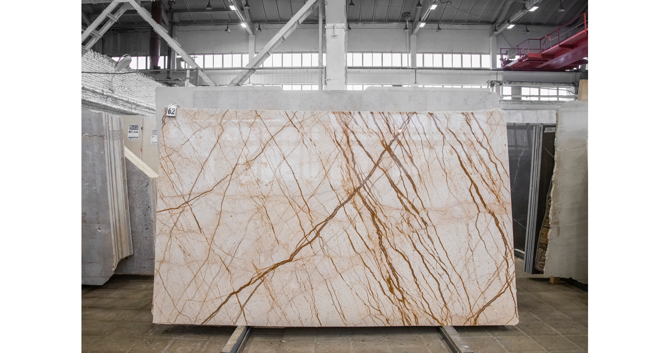 Мрамор Софита Беж Экстра / Sofita Beige Extra — слэб 20 мм, полированный · 2450 × 1400 мм · партия Д · № 062