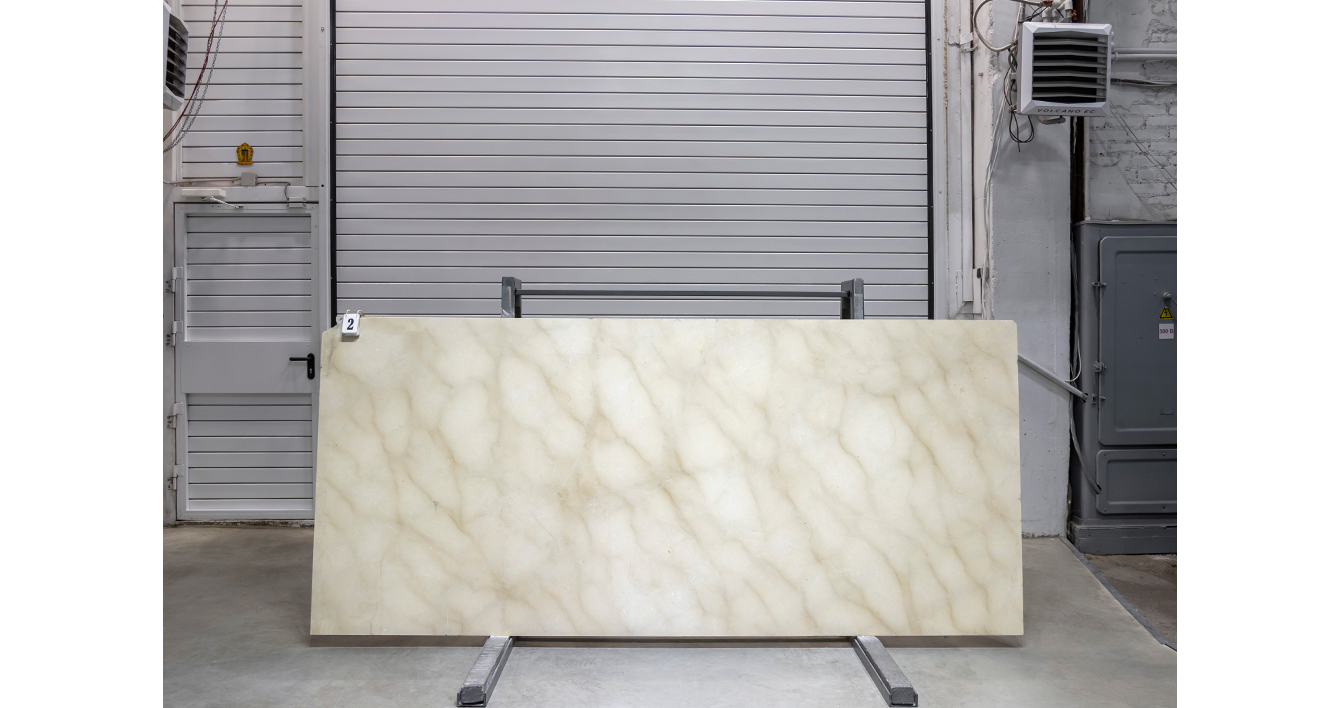 Мрамор Крема Марфил Классико / Crema Marfil Classico — слэб 20 мм, полированный · 2750 × 1260 мм · партия ЖГ · № 002