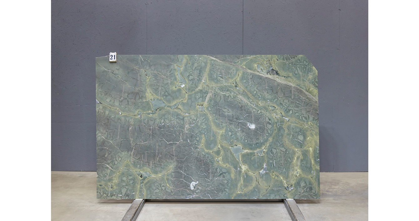 Гранит Грин Ламазурит / Green Lamazurite — слэб 20 мм, антик · 2150 × 1400 мм · партия Б* · № 021
