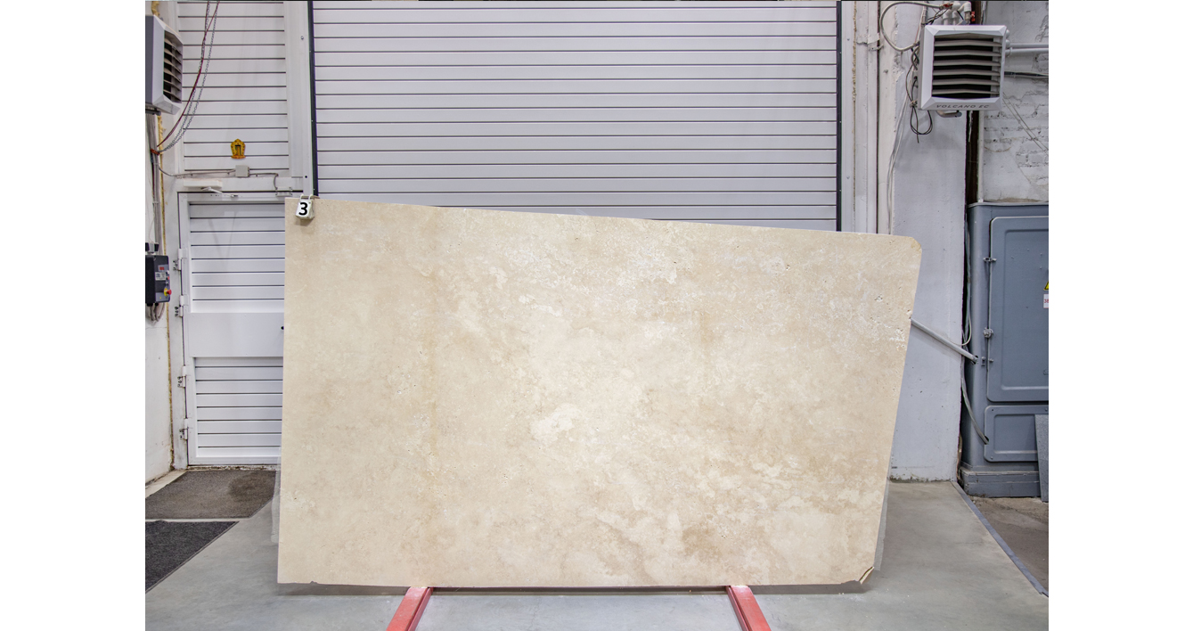 Травертин Классико Лайт СC / Travertine Classico Light СC — слэб 20 мм, шлифованный · 2900 × 1650 мм · партия З · № 018
