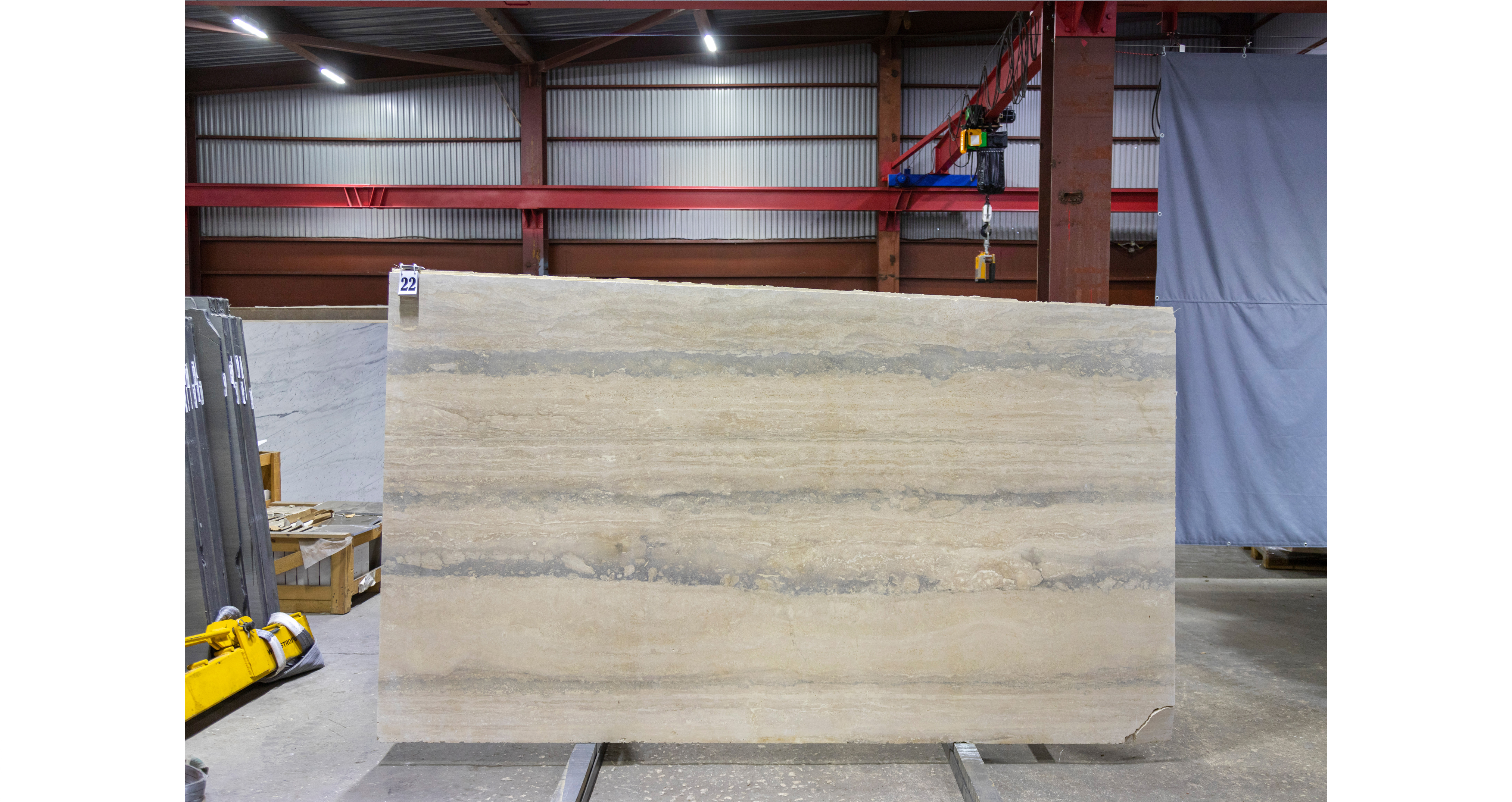 Травертин Романо Сильвер Лайт / Travertine Romano Silver Light — слэб 20 мм, шлифованный · 2820 × 1550 мм · партия Е · № 022