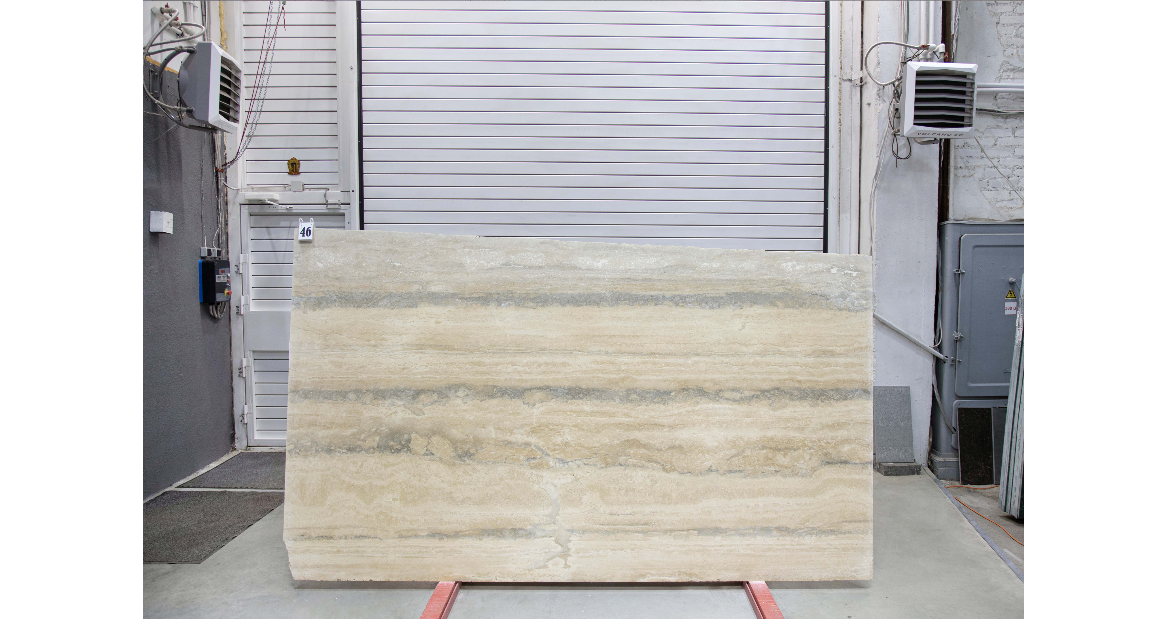 Травертин Романо Сильвер Лайт / Travertine Romano Silver Light — слэб 20 мм, шлифованный · 2820 × 1550 мм · партия Е · № 046