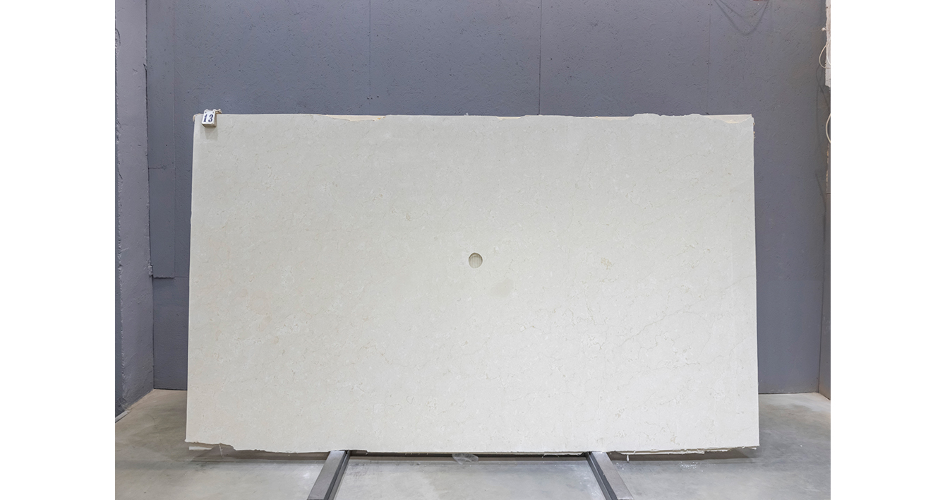 Мрамор Крема Марфил Классико / Crema Marfil Classico — слэб 20 мм, полированный · 2850 × 1800 мм · партия ЖЛ* · № 013