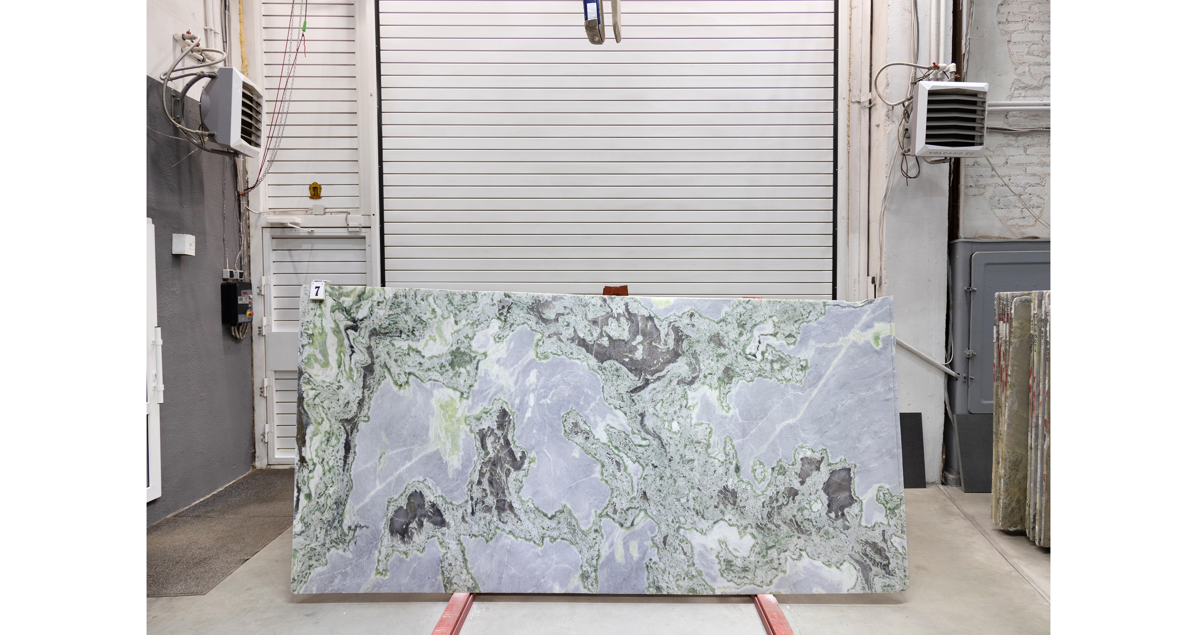 Оникс Гималай Грин / Onyx Himalayan Green — слэб 20 мм, полированный · 2950 × 1500 мм · партия О · № 007