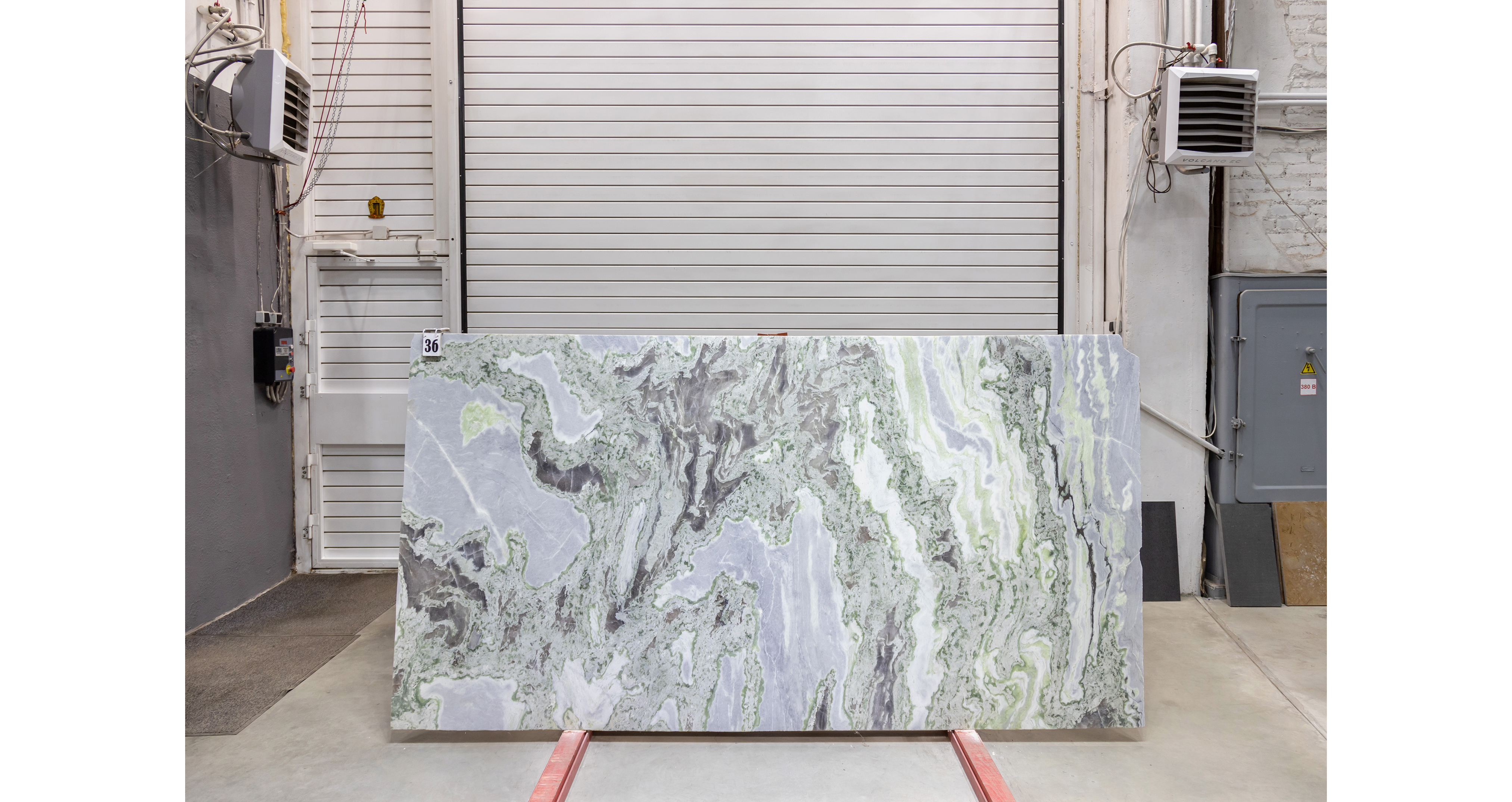 Оникс Гималай Грин / Onyx Himalayan Green — слэб 20 мм, полированный · 2890 × 1500 мм · партия О · № 036