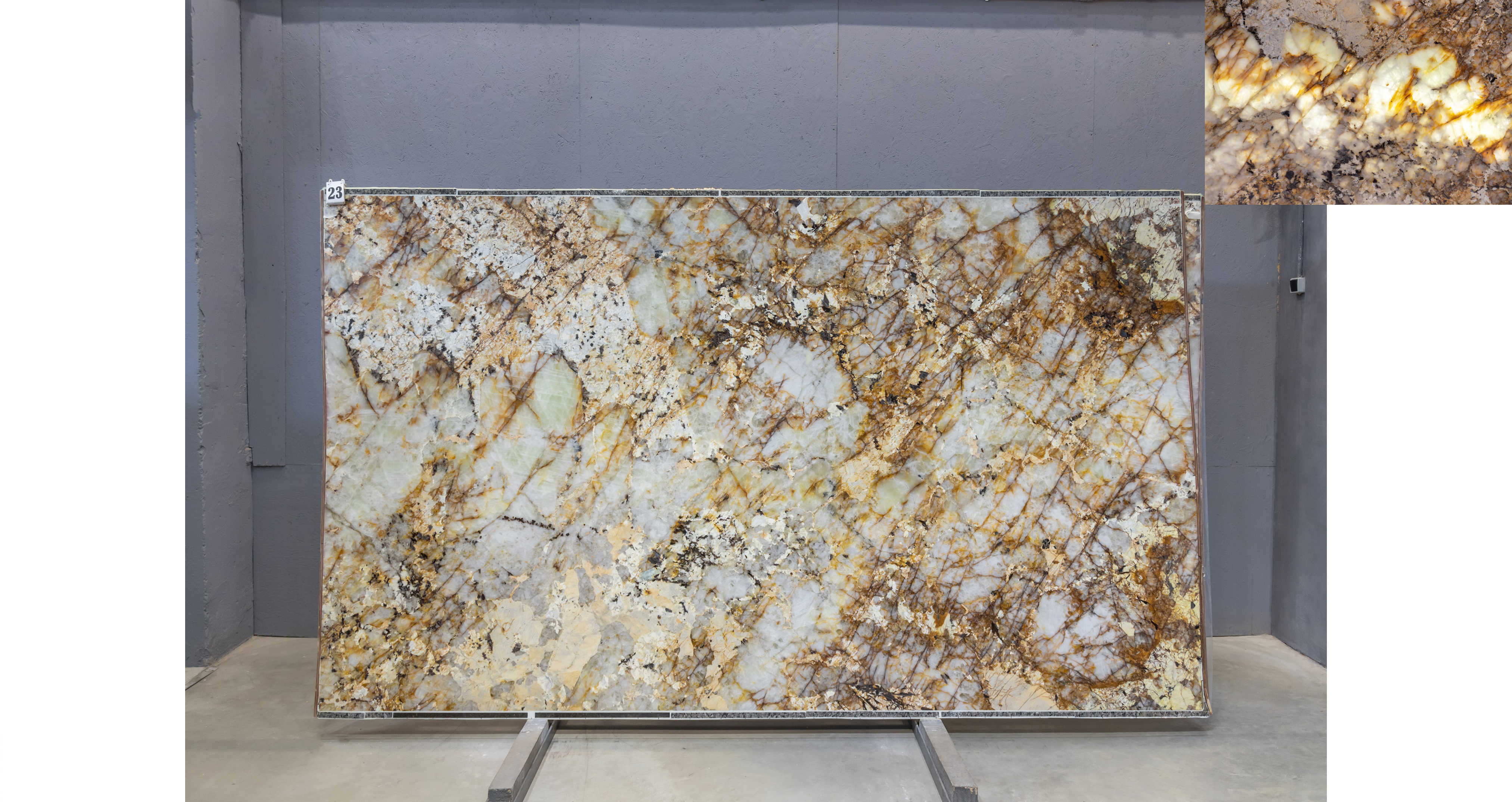 Кварцит Патагония Кристал Голд / Patagonia Crystal Gold — слэб 20 мм, полированный · 3250 × 1920 мм · партия Д* · № 023