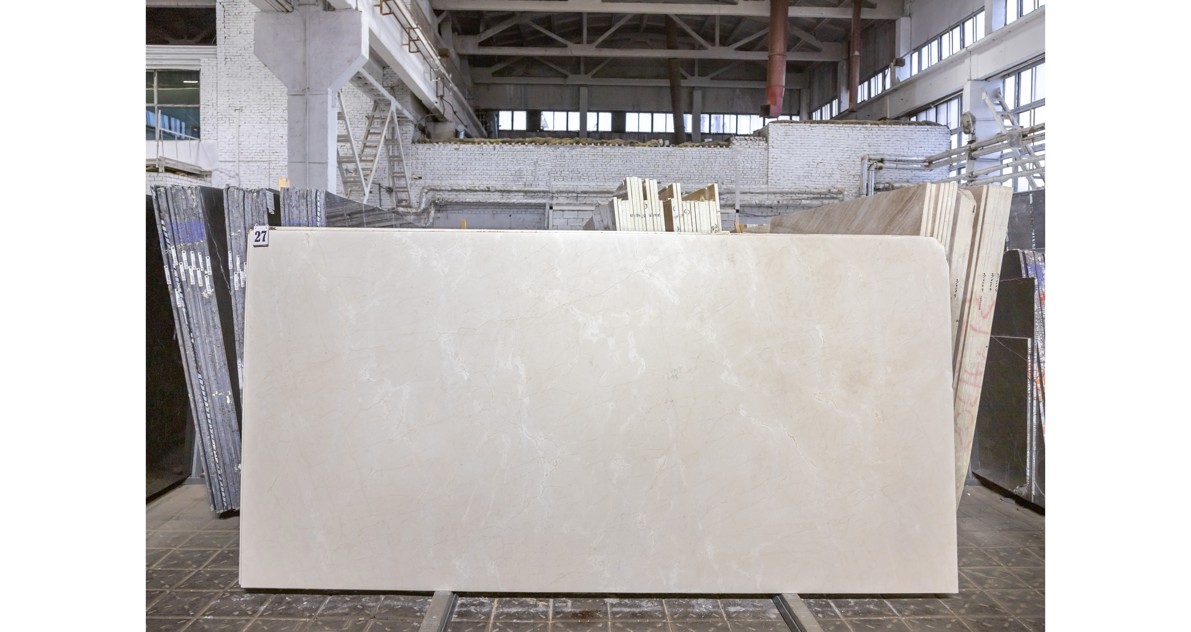 Мрамор Крема Марфил Премиум / Crema Marfil Premium — слэб 30 мм, полированный · 3140 × 1550 мм · партия ДБ* · № 027