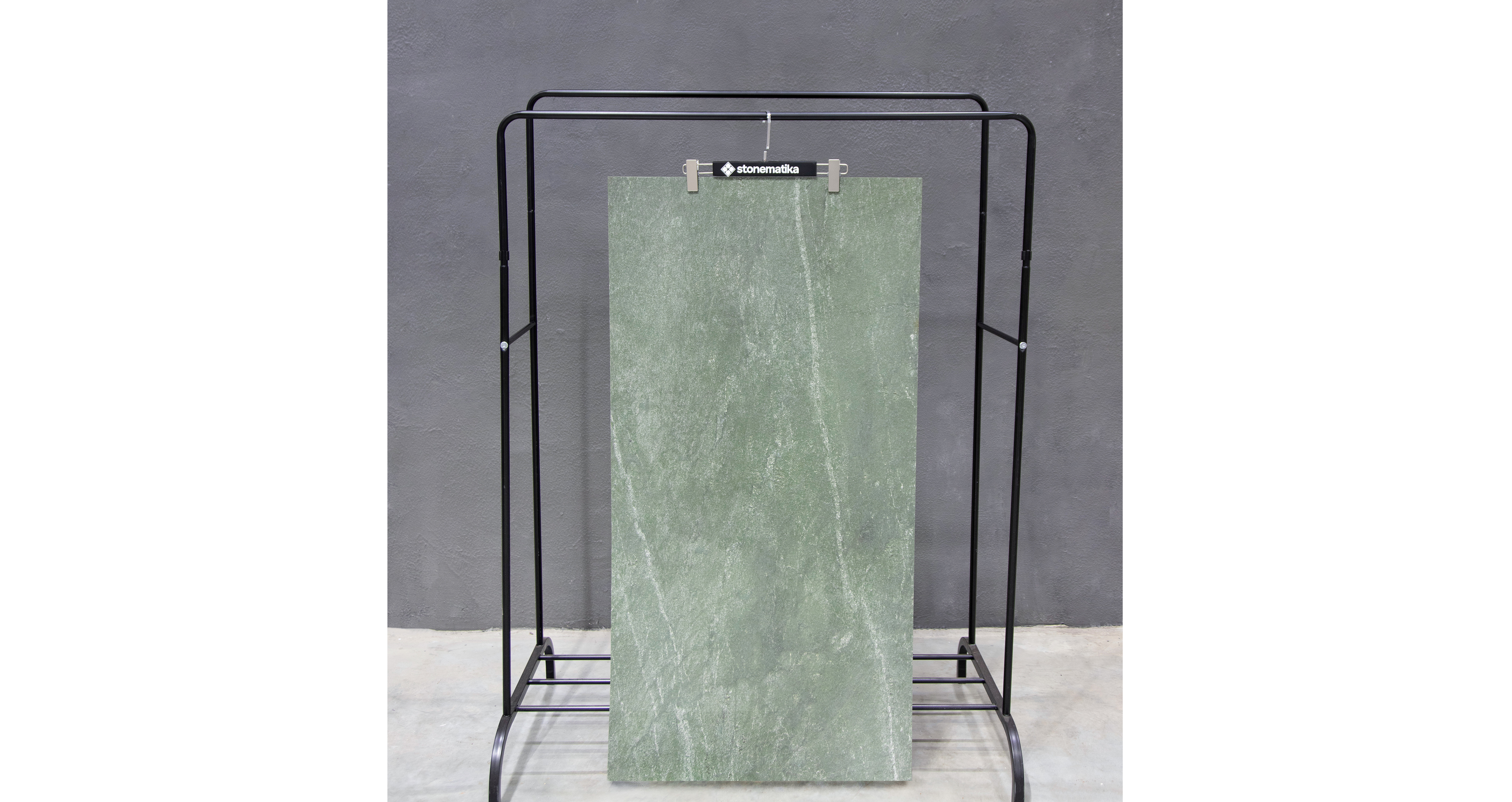 Каменный шпон Тониш Грин / Tonish Green — каменный шпон 3 мм, натуральный скол · 610 × 1220 мм · партия А* · № 003