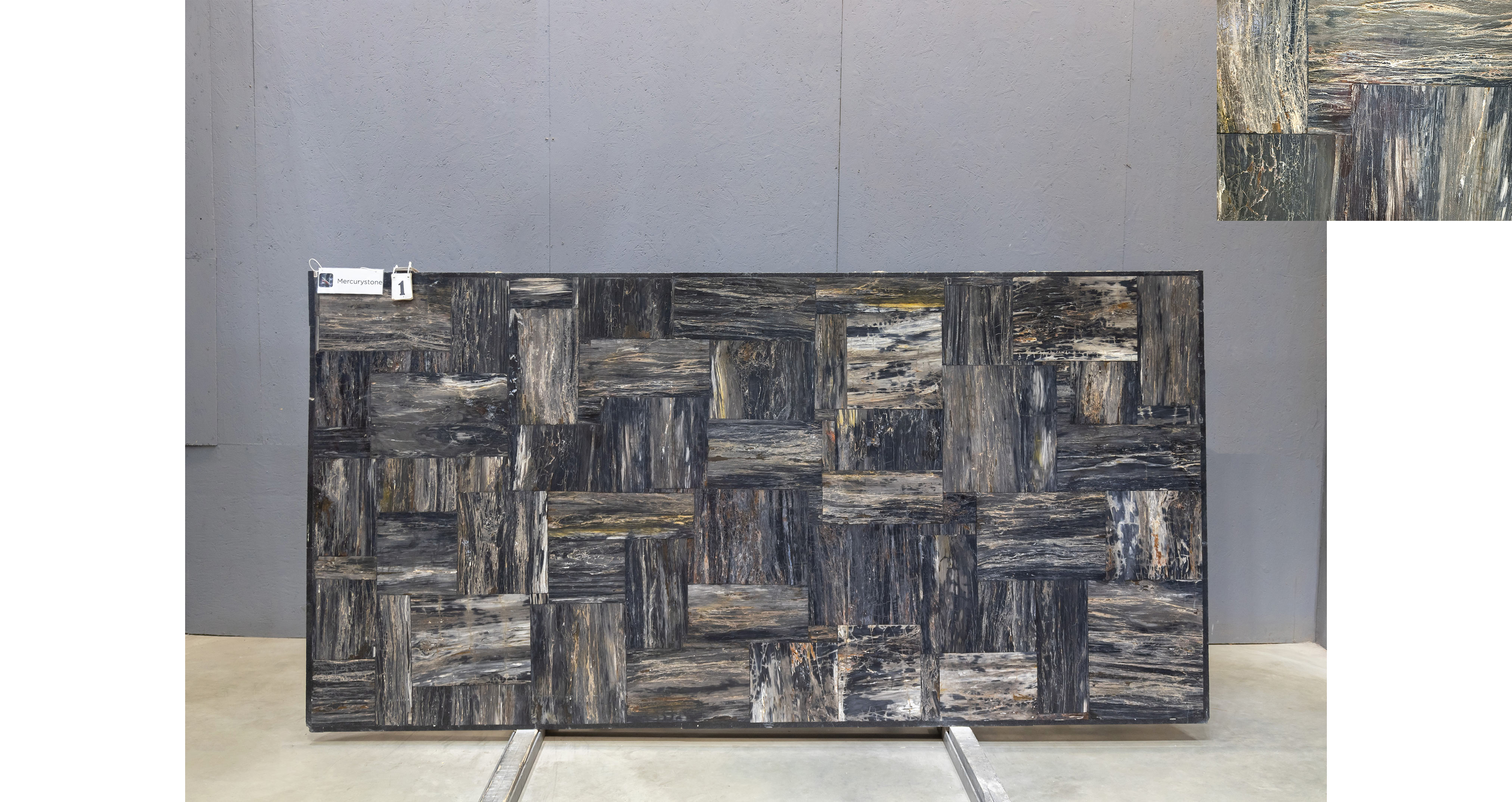 Эксклюзив Блэк Петрифайд Вуд Ретро (кожа) / Black Petrified Wood Retro (leather) — слэб 20 мм, кожа · 3050 × 1530 мм · партия А* · № 001