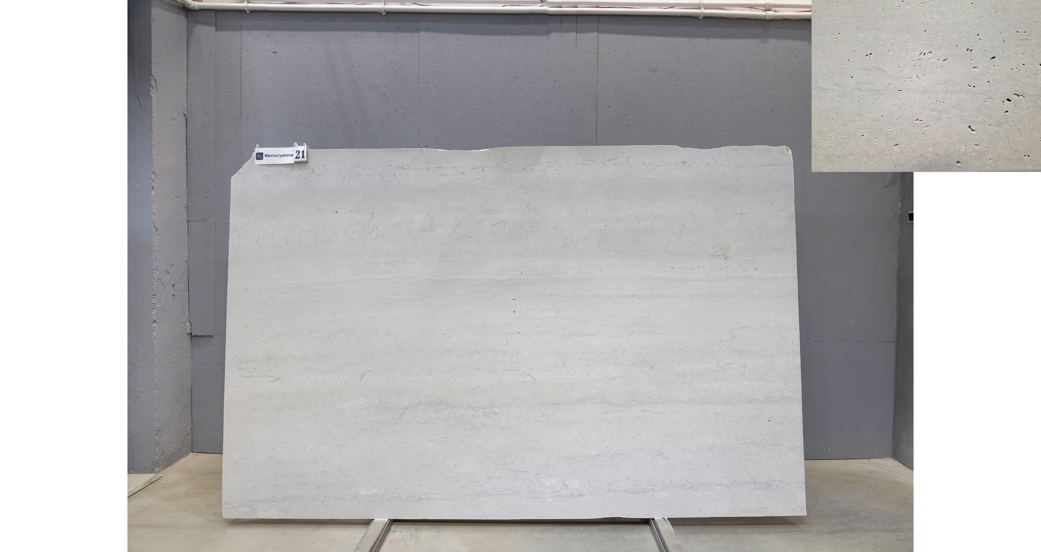 Травертин Перламутр Грей / Travertine Perlamutr Grey — слэб 18 мм, шлифованный · 3100 × 1980 мм · партия Е* · № 021