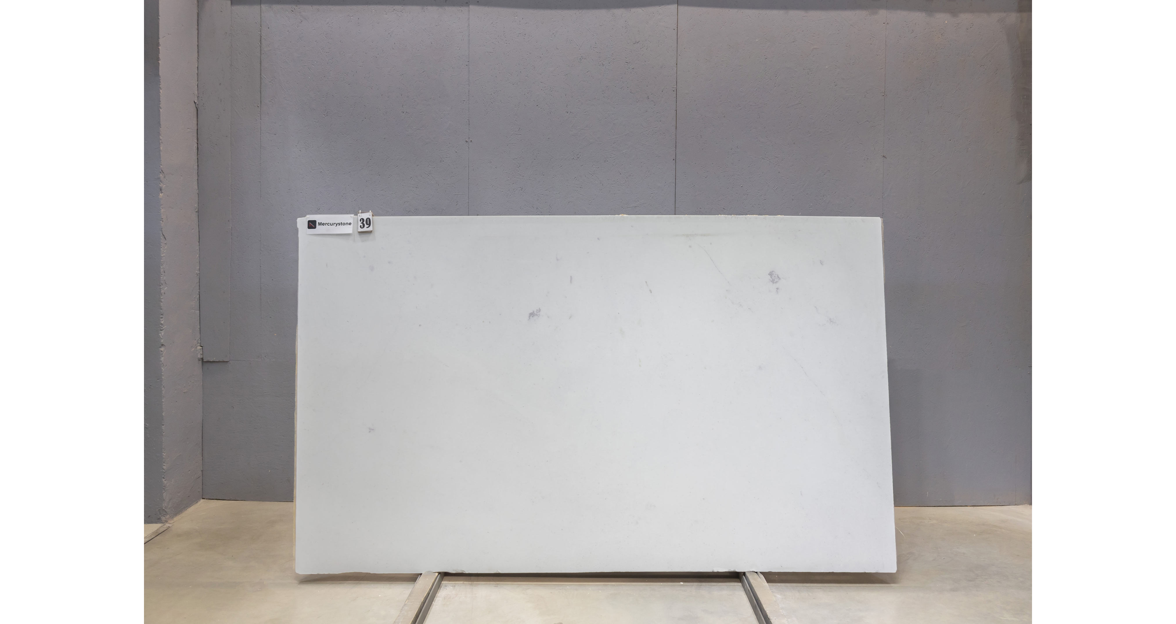 Мрамор Линкольн Пьюр Вайт / Lincoln Pure White — слэб 20 мм, полированный · 2750 × 1620 мм · партия А* · № 039