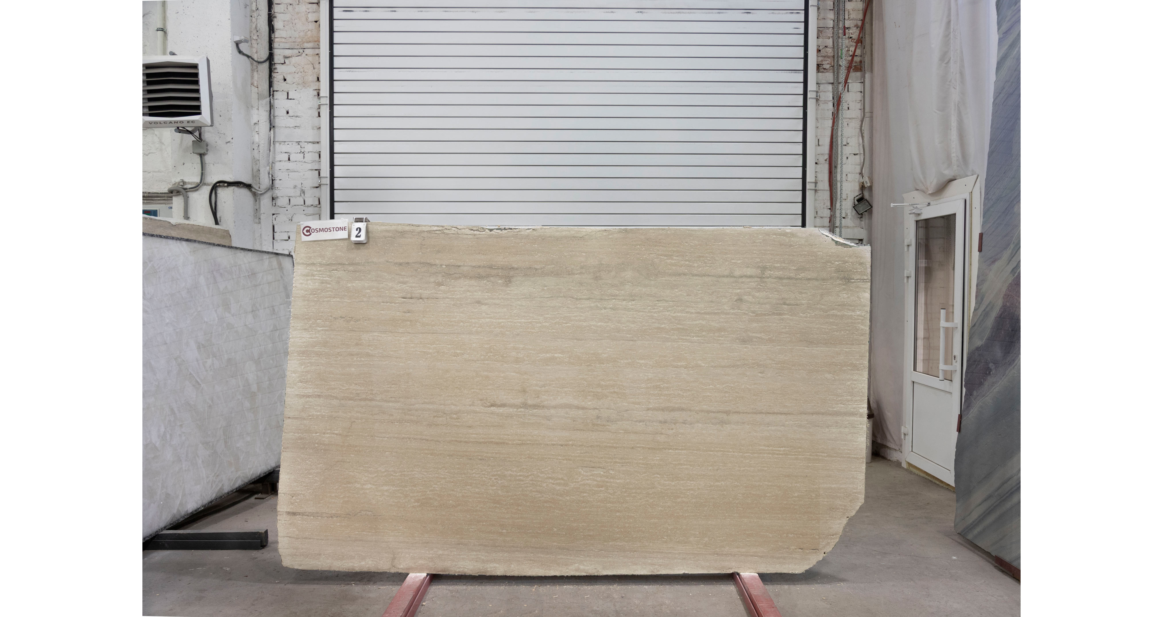 Травертин Классико Лайт VC / Travertine Classico Light VC — слэб 20 мм, полированный · 2600 × 1520 мм · партия АВ · № 002
