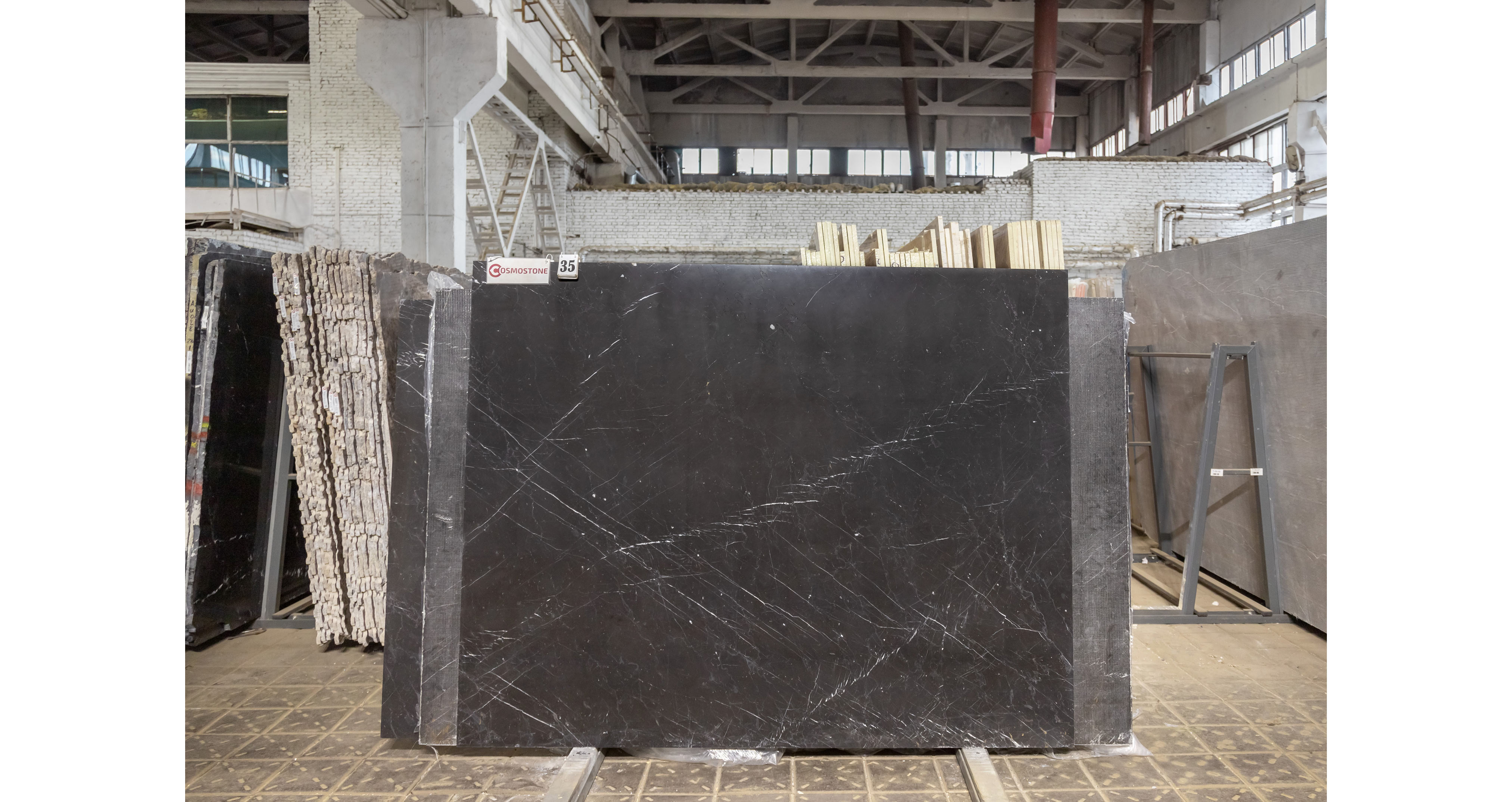 Мрамор Неро Маркина / Nero Marquina — слэб 20 мм, полированный · 2130 × 1680 мм · партия ДГ · № 035