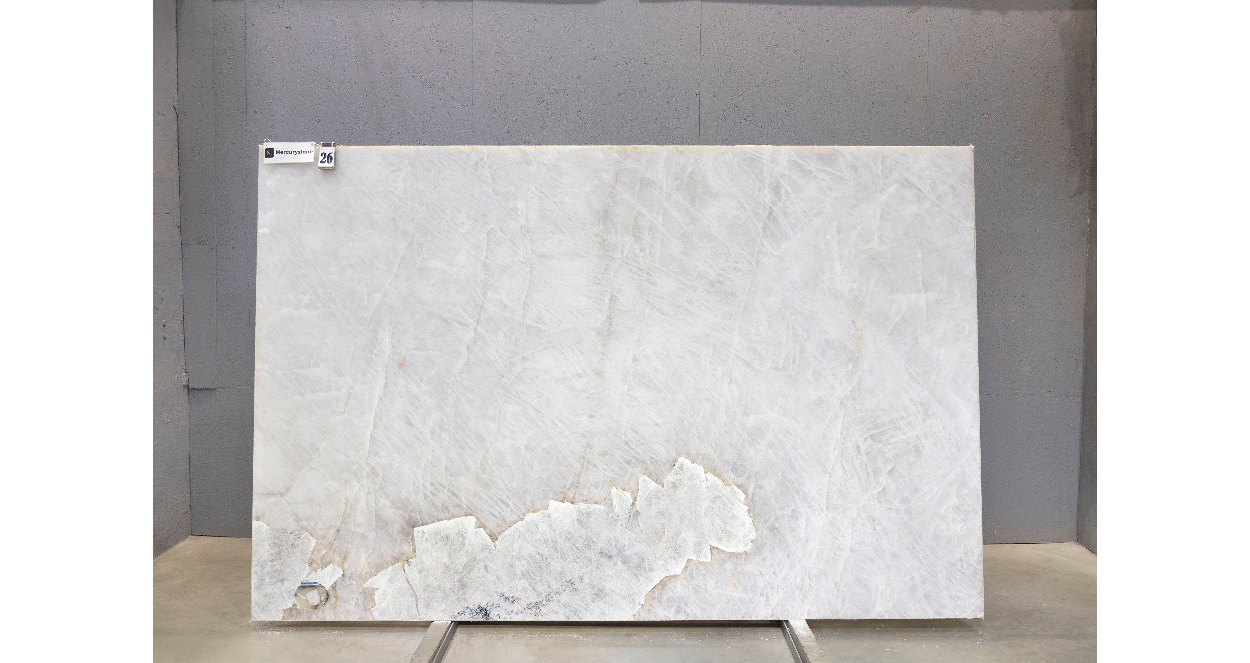 Кварцит Патагония Кристал Вайт / Patagonia Crystal White — слэб 20 мм, полированный · 3000 × 1780 мм · партия А* · № 026