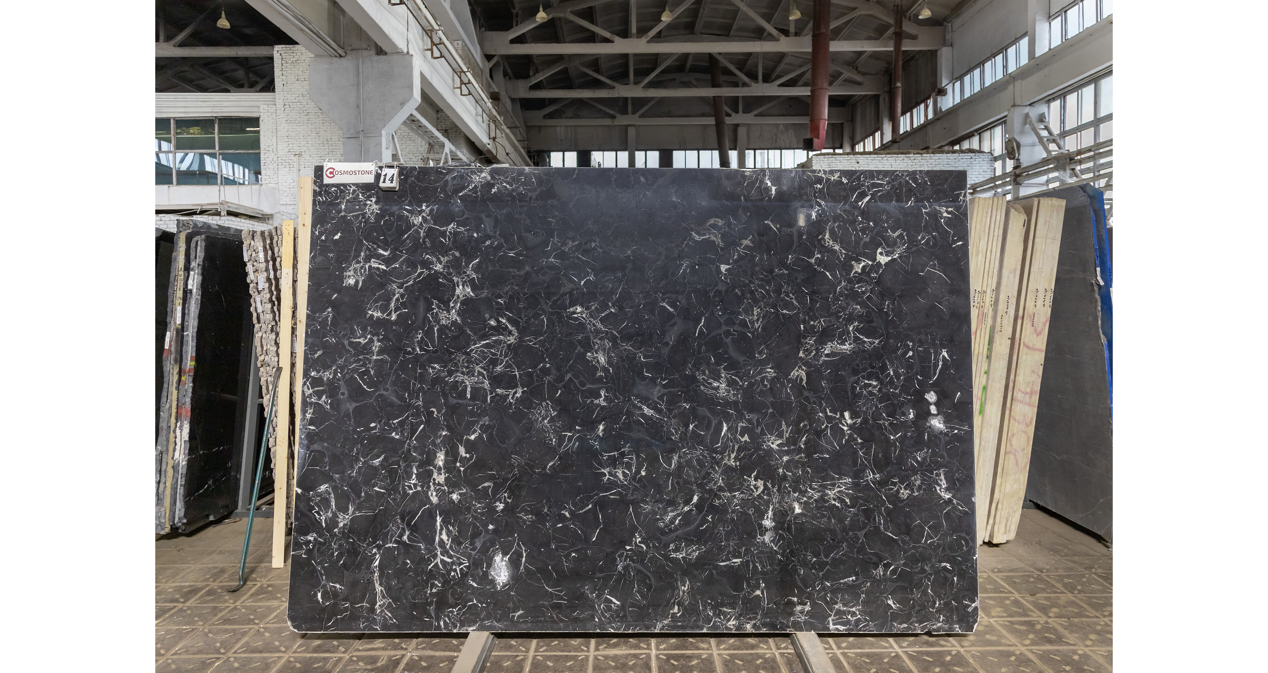 Мрамор Неро Маркина Чайна / Nero Marquina China — слэб 18 мм, полированный · 2830 × 1940 мм · партия А · № 014