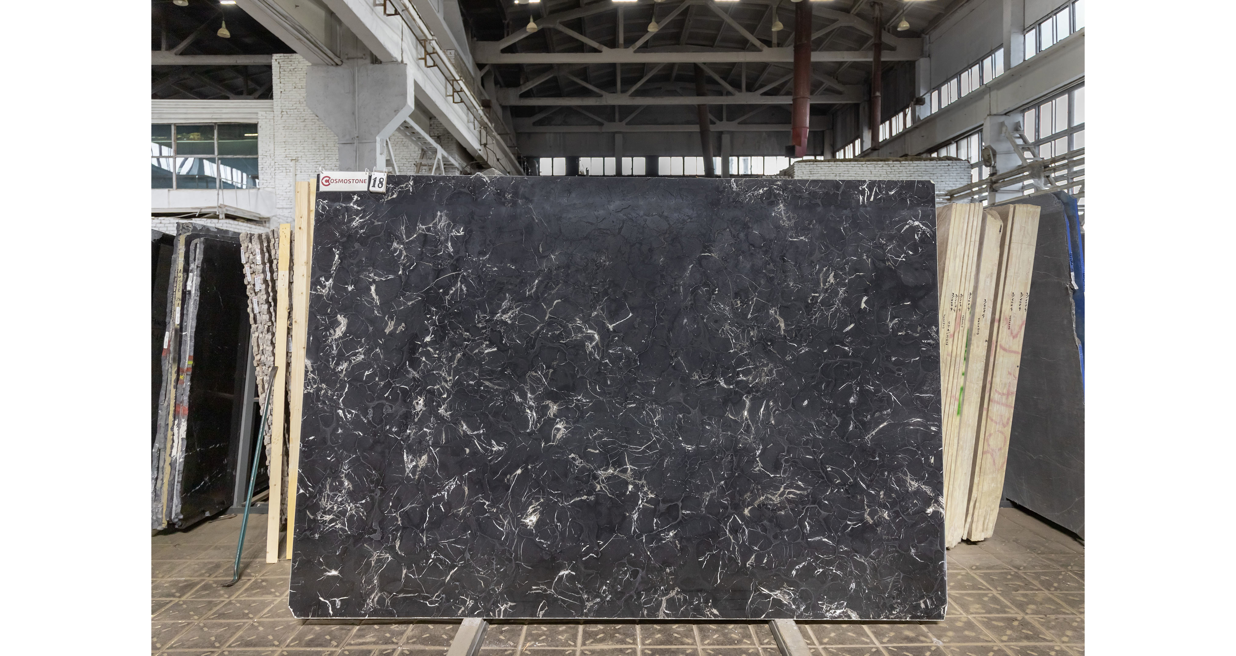 Мрамор Неро Маркина Чайна / Nero Marquina China — слэб 18 мм, полированный · 2830 × 1940 мм · партия А · № 018