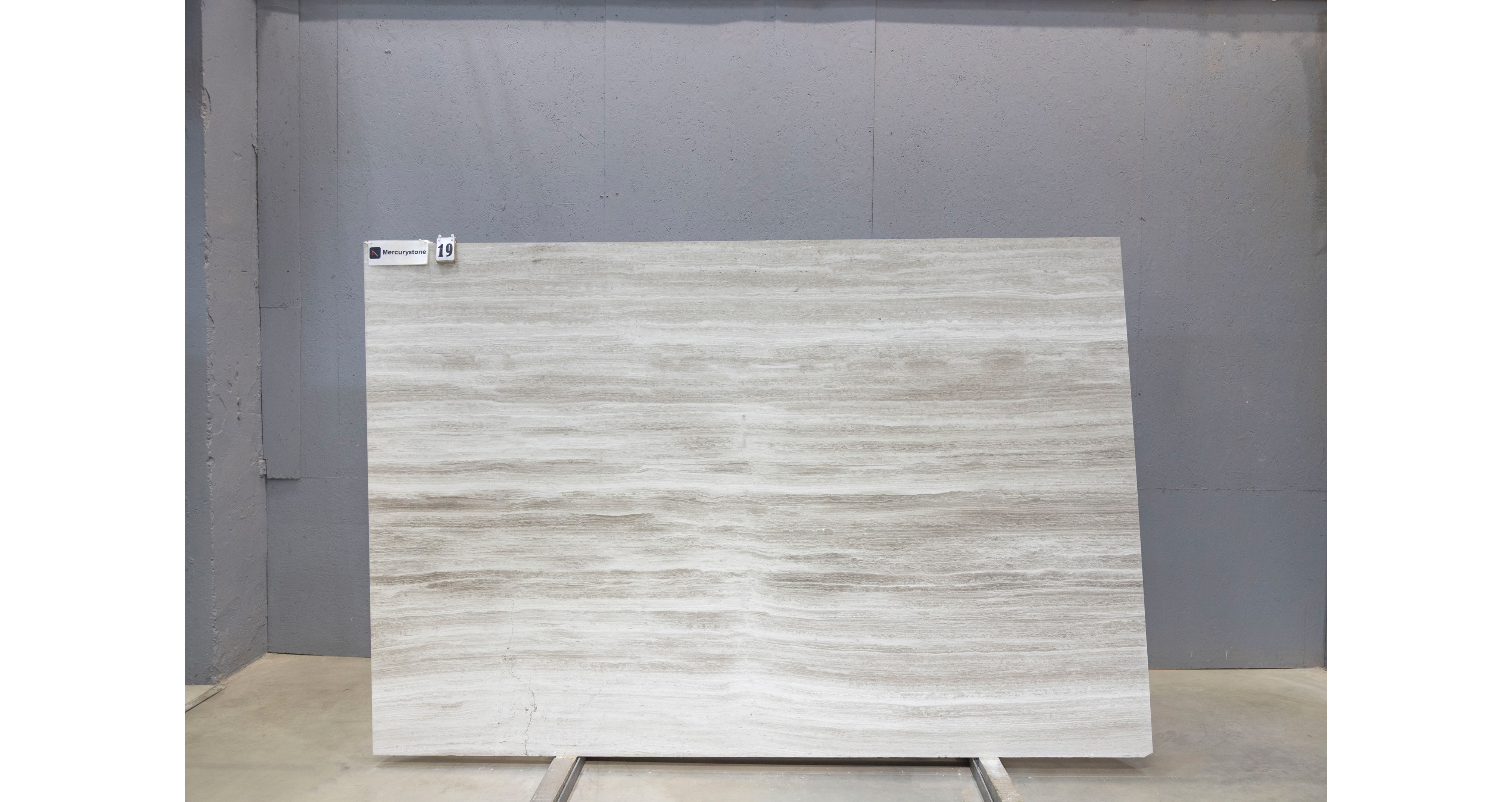 Мрамор Вайт Вуден / White Wooden — слэб 18 мм, полированный · 2700 × 1810 мм · партия Л* · № 019