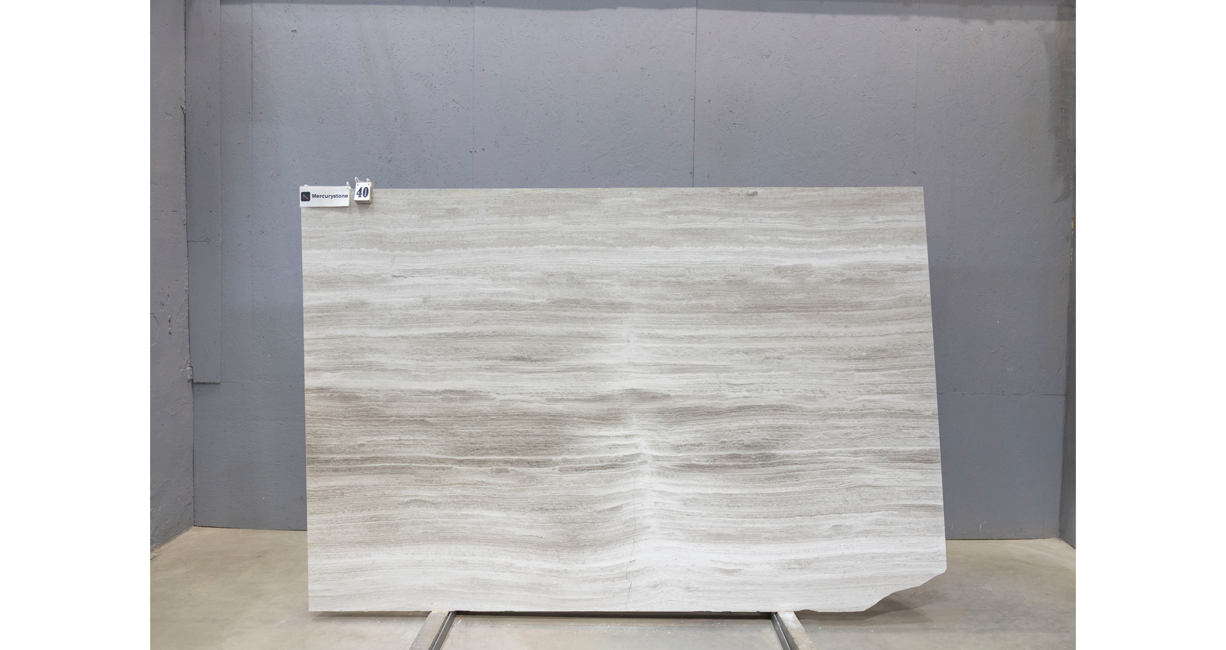 Мрамор Вайт Вуден / White Wooden — слэб 18 мм, полированный · 2670 × 1800 мм · партия Л* · № 040