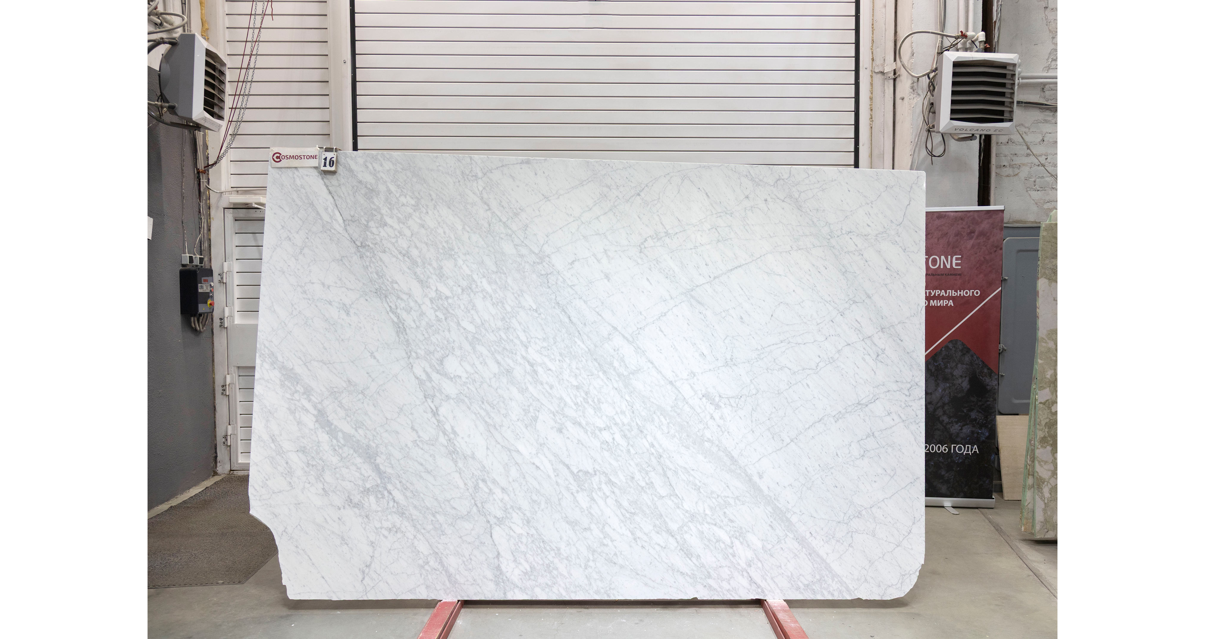 Мрамор Бьянко Каррара Джоя / Bianco Carrara Gioia — слэб 20 мм, полированный · 2980 × 1980 мм · партия БШ · № 016