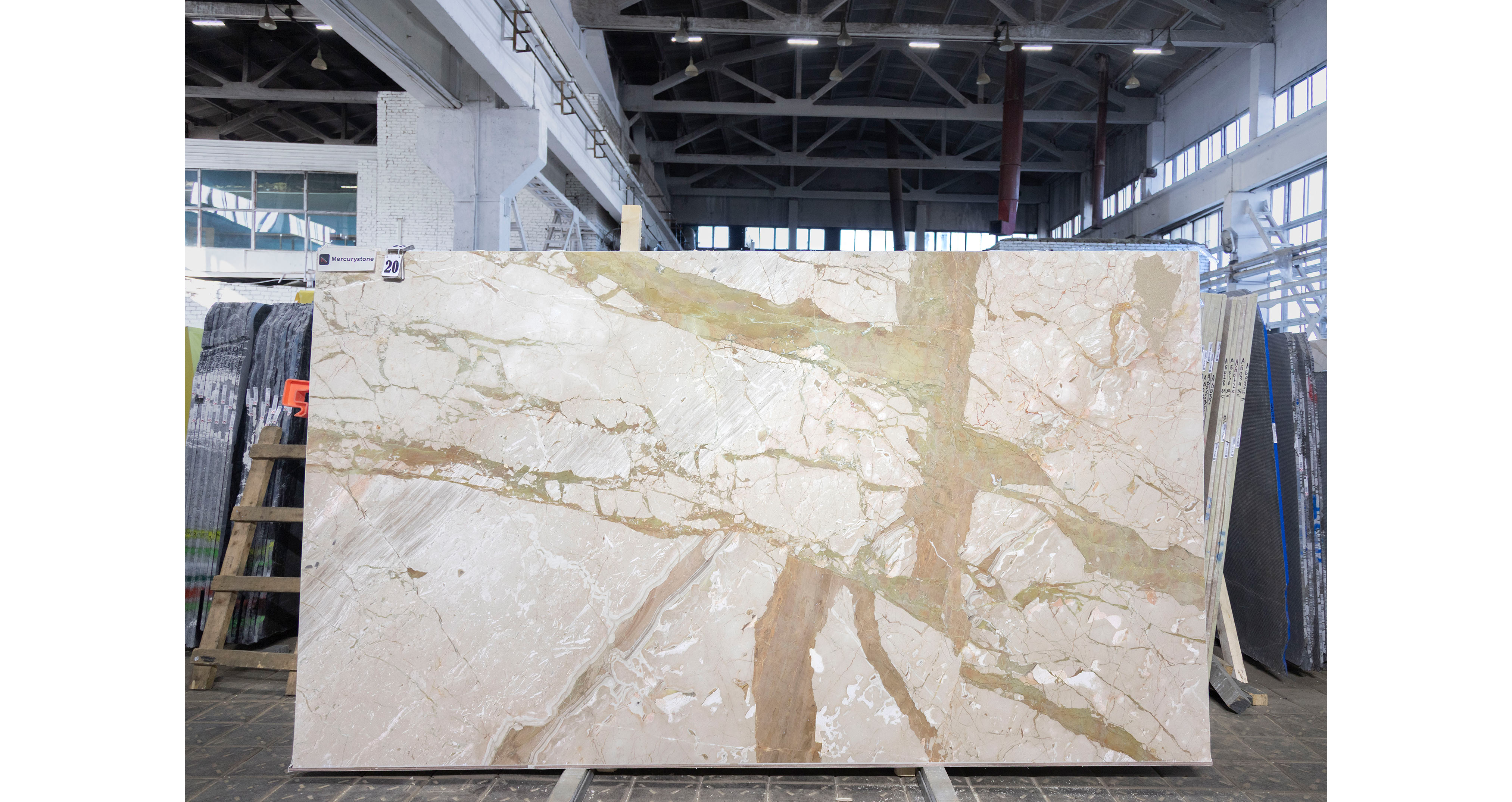 Мрамор Брекчия Тоскана / Breccia Toscana — слэб 20 мм, шлифованный · 3330 × 1890 мм · партия А* · № 020