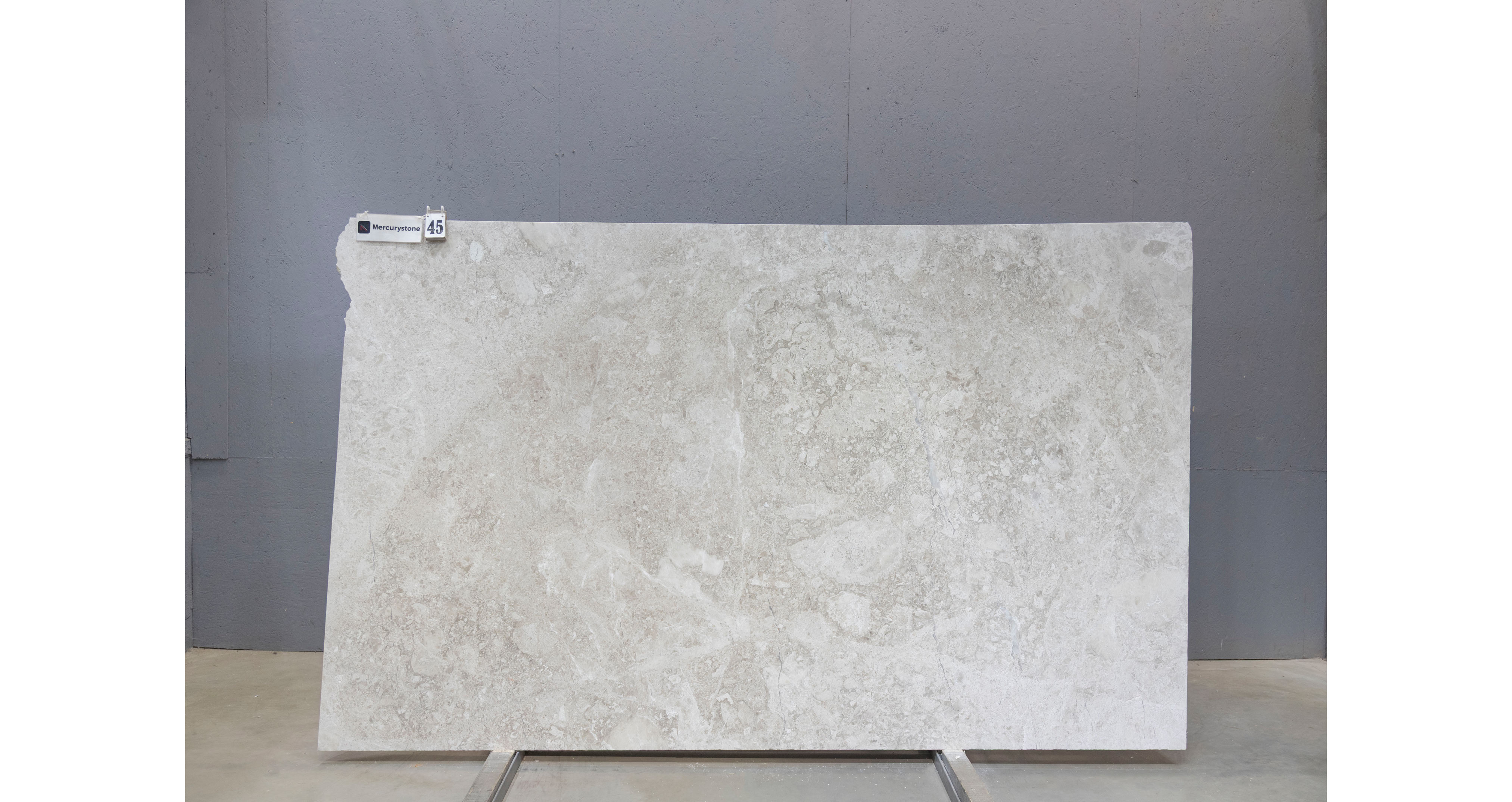 Мрамор Оман Беж / Oman Beige — слэб 20 мм, кожа · 2800 × 1700 мм · партия Б* · № 045