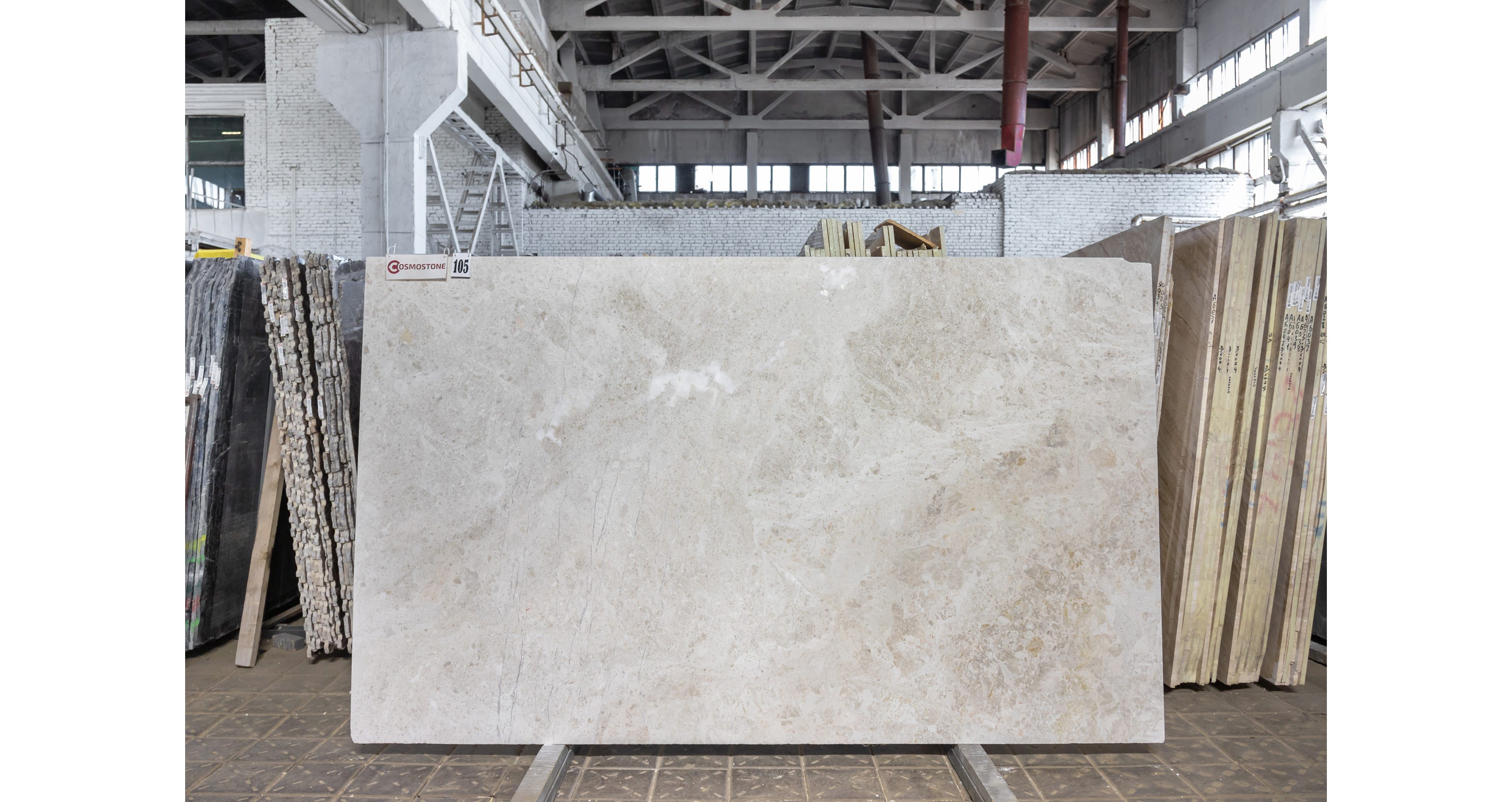 Мрамор Оман Беж / Oman Beige — слэб 20 мм, кожа · 2750 × 1650 мм · партия А · № 105