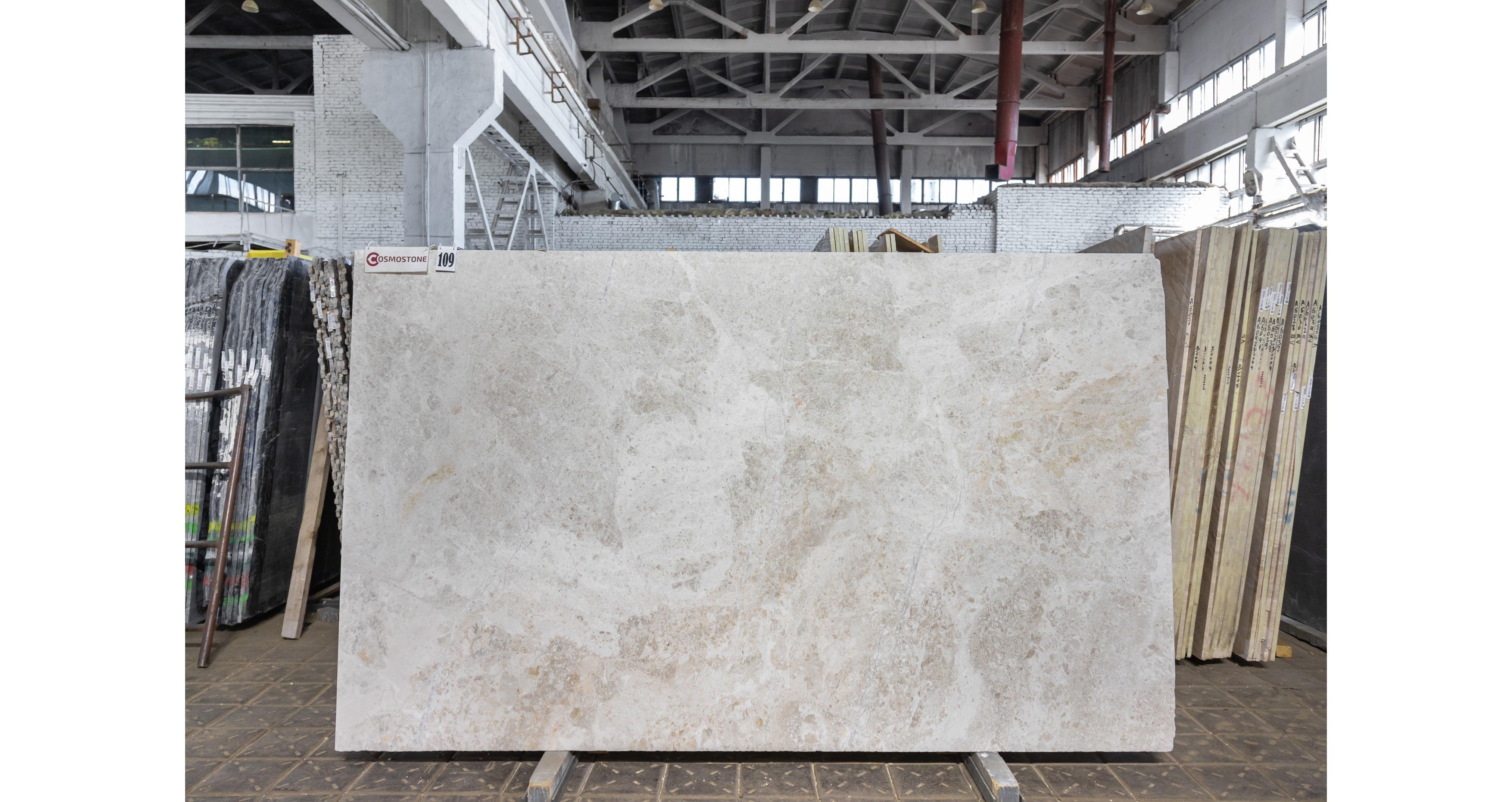 Мрамор Оман Беж / Oman Beige — слэб 20 мм, кожа · 2750 × 1650 мм · партия А · № 109