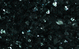 Гранит Эмеральд Перл / Emerald Pearl от компании Cosmostone | Широкий выбор слэбов камня по выгодным ценам в Москве