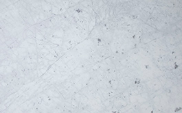 Мрамор Бьянко Каррара Джоя Экстра / Bianco Carrara Gioia Extra от компании Cosmostone | Широки выбор слэбов камня по выгодным ценам в Москве