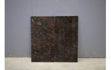 Гранит Тан Браун, партия Е