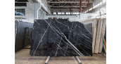 Мрамор Nero Marquina Extra / Мрамор Неро Маркина Экстра 20 мм / Размер 2600 x 1550 x 20 / Партия ВЩ / Блок 175 / Слэб 10 - фото 1