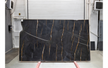 Мрамор Сахара Нуар, партия АВ