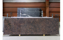 Гранит Тан Браун, партия Т